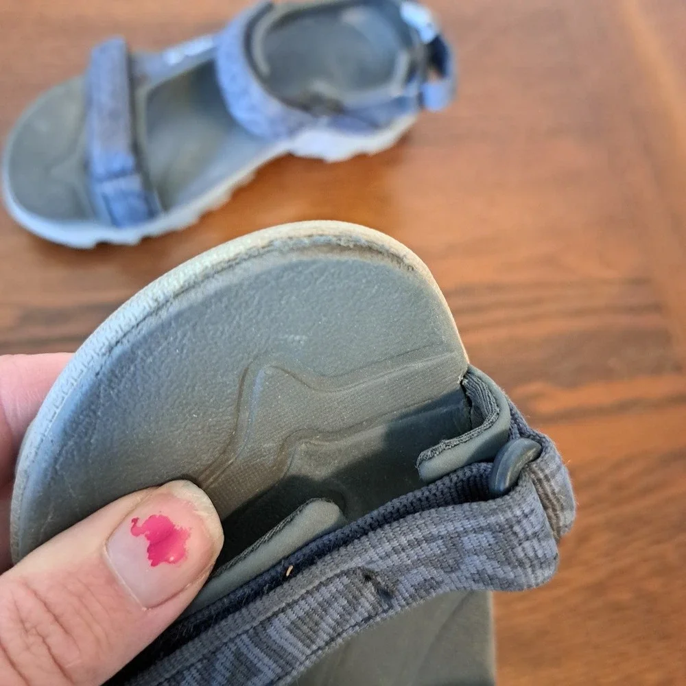 Teva Kids Hurricane XLT2 Sport Sandals Navy Blue Grey Adjustable Straps Size 2